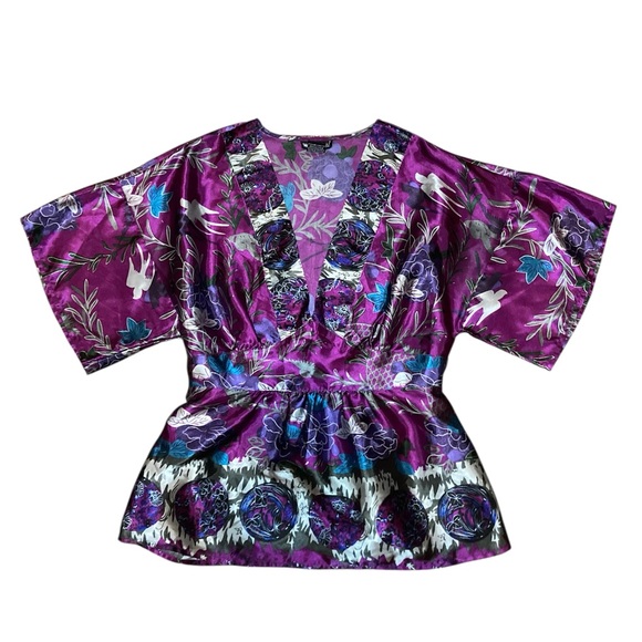 Wet Seal Purple and Blue Floral Kimono - Picture 2 of 6